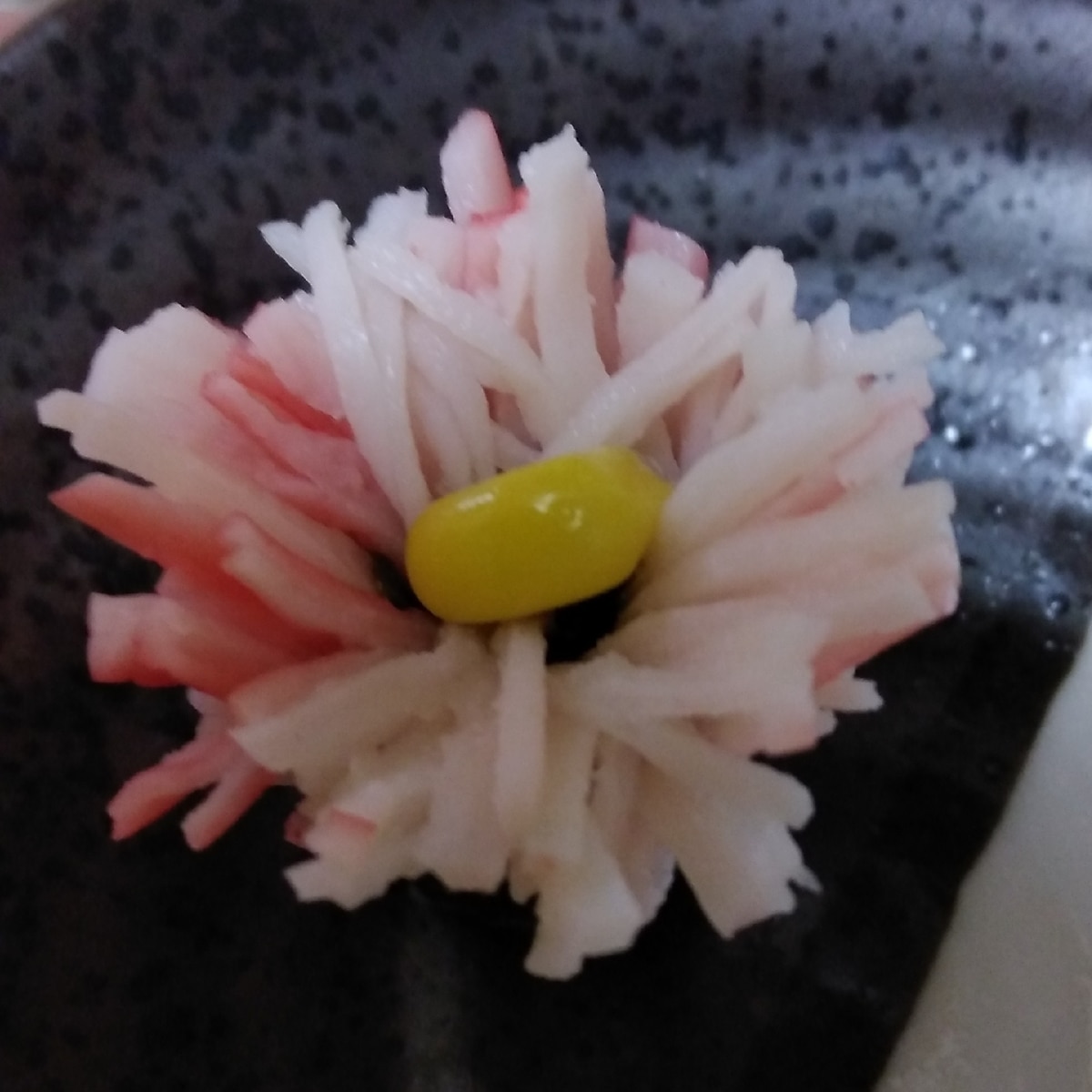 お弁当に カニカマで野菊の花 キャラ弁 レシピ 作り方 By Mrtem 楽天レシピ お弁当に カニカマで野菊の花 キャラ弁 レシピ 作り方 By Mrtem 楽天レシピ